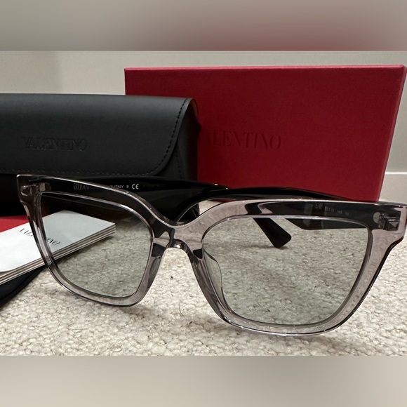 New! Valentino Square Sunglasses w/ Studs, Transparent Grey VA4084F NEW in Box! - Picture 7 of 12